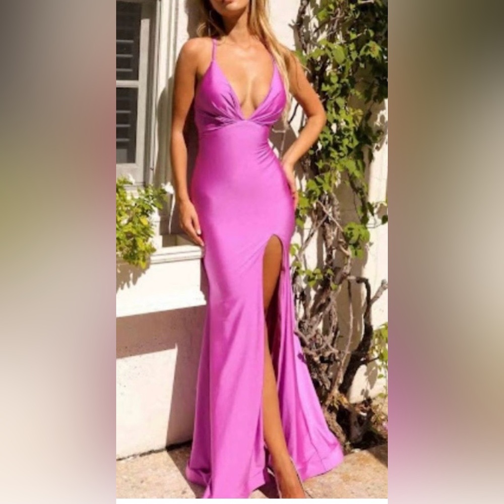 Elegant lilac Satin Gown